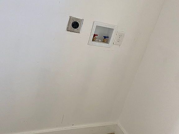 5th image of 1042 Maynard St #1