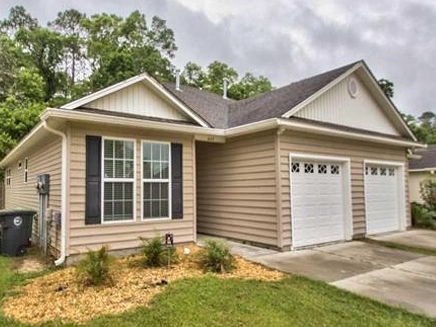 1st image of 647 Brooke Hampton Dr