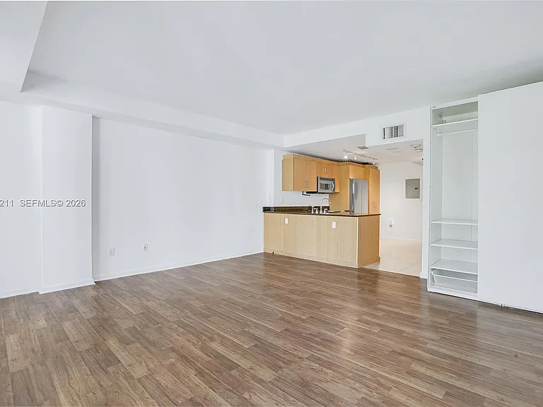 10275 Collins Ave #201 — Photo 16