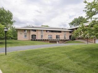 11926 W Mill Rd APT 18, Milwaukee, WI
