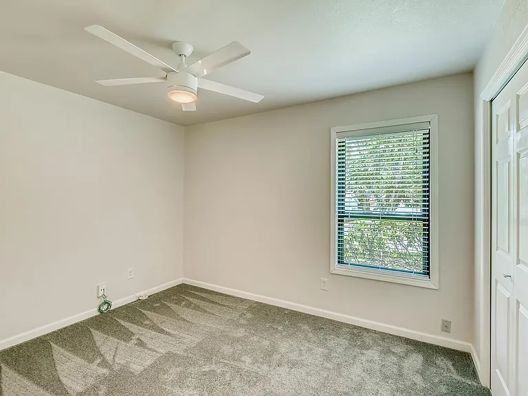7606 Scenic Brook Dr — Photo 7