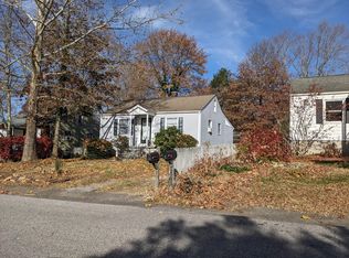 1111 Palmer Dr, Blacksburg, VA 24060