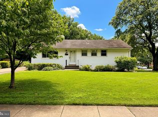 7409 Estaban Pl, Springfield, VA 22151