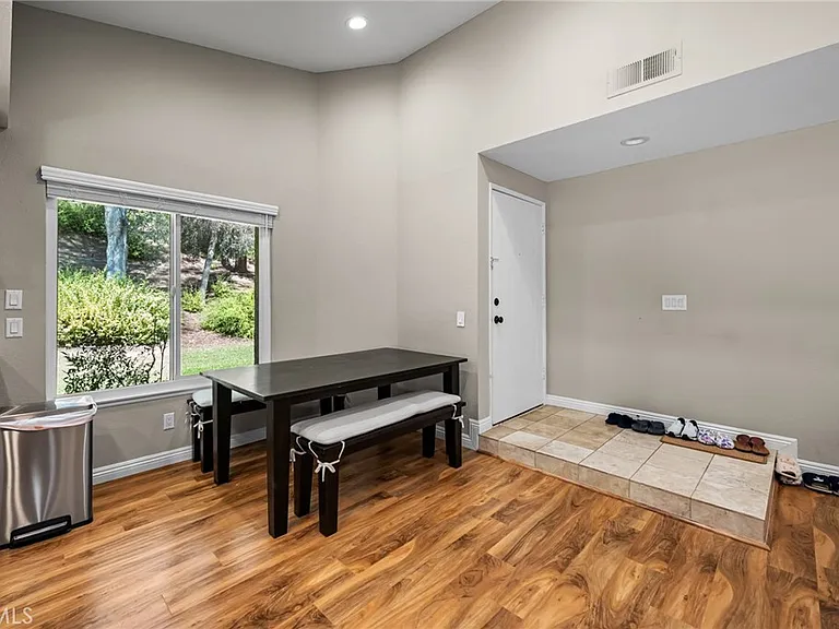 1315 Albariza Pl #5 — Photo 5