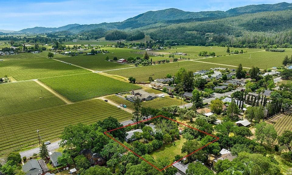 14461458 Sulphur Springs Ave, Saint Helena, CA 94574 MLS 323030101