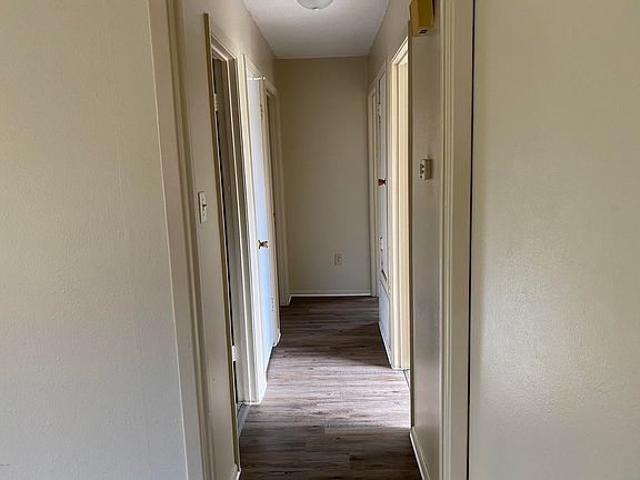 3rd image of 2500 Calle Hermosa St