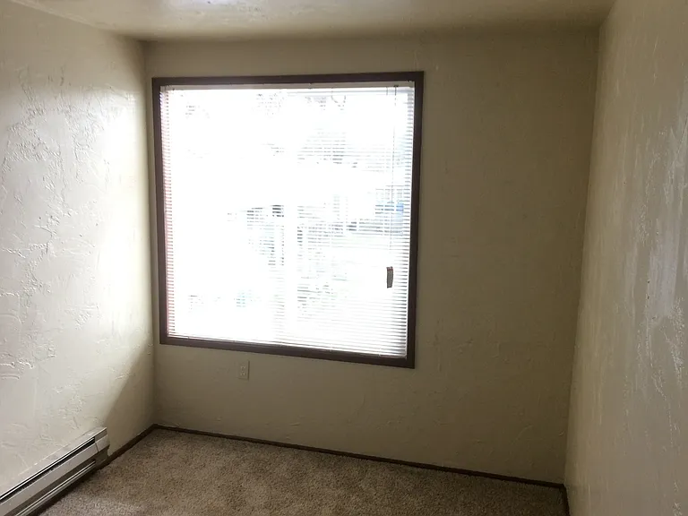 1614 W 8th Ave — Photo 16
