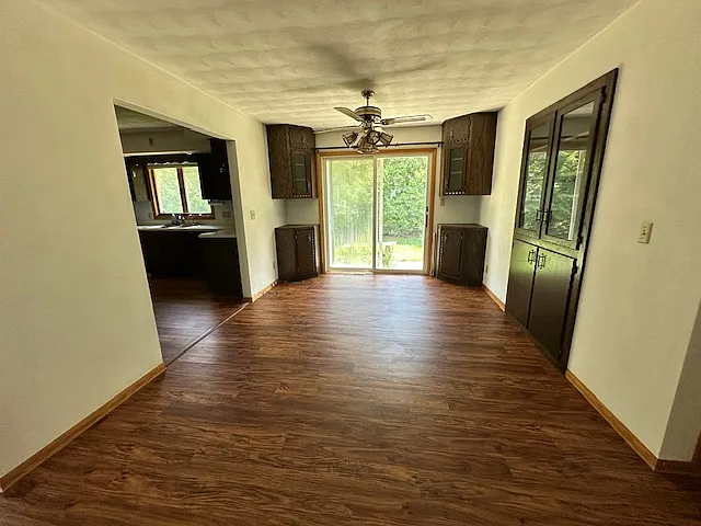 3 bed, 1612 sqft, $1,200 — Photo 3