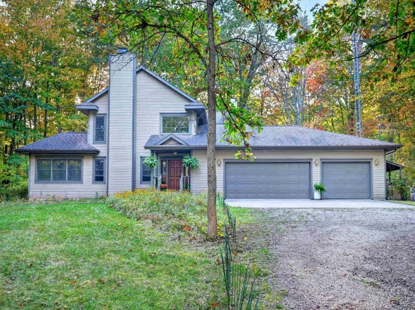 4455 N Ehlers Rd, Midland, MI 48642