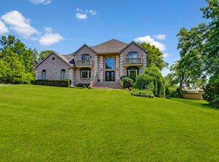 1383 Gordon Ln, Lemont, IL 60439