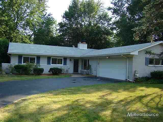 1st image of 5516 S Westwood Ln
