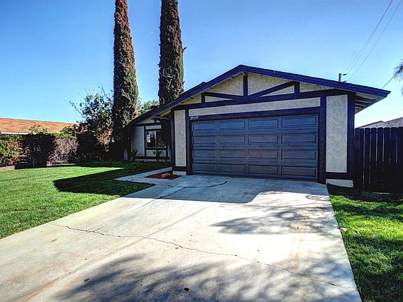 2nd image of 25315 Gentian Ave