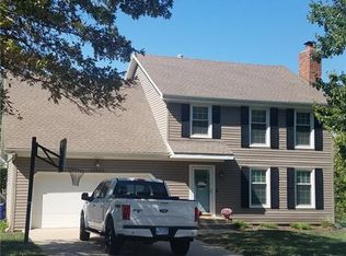 12002 W 48th St, Shawnee, KS 66216