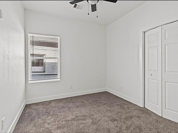 4th image of 8503 Denby St