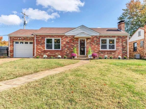 9148 Darlene Dr, Saint Louis, MO 63123