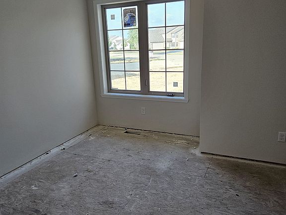 5th image of 7250 Rolling Hills Ln #2