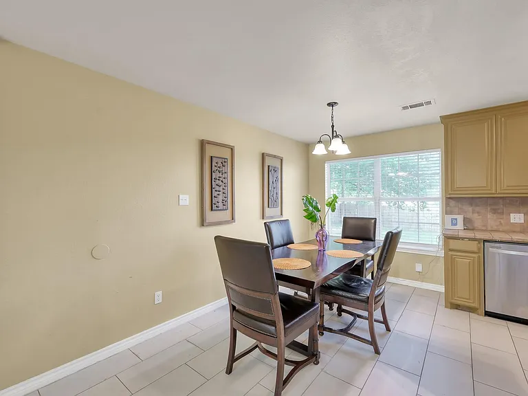 125 Pine Mdws — Photo 26