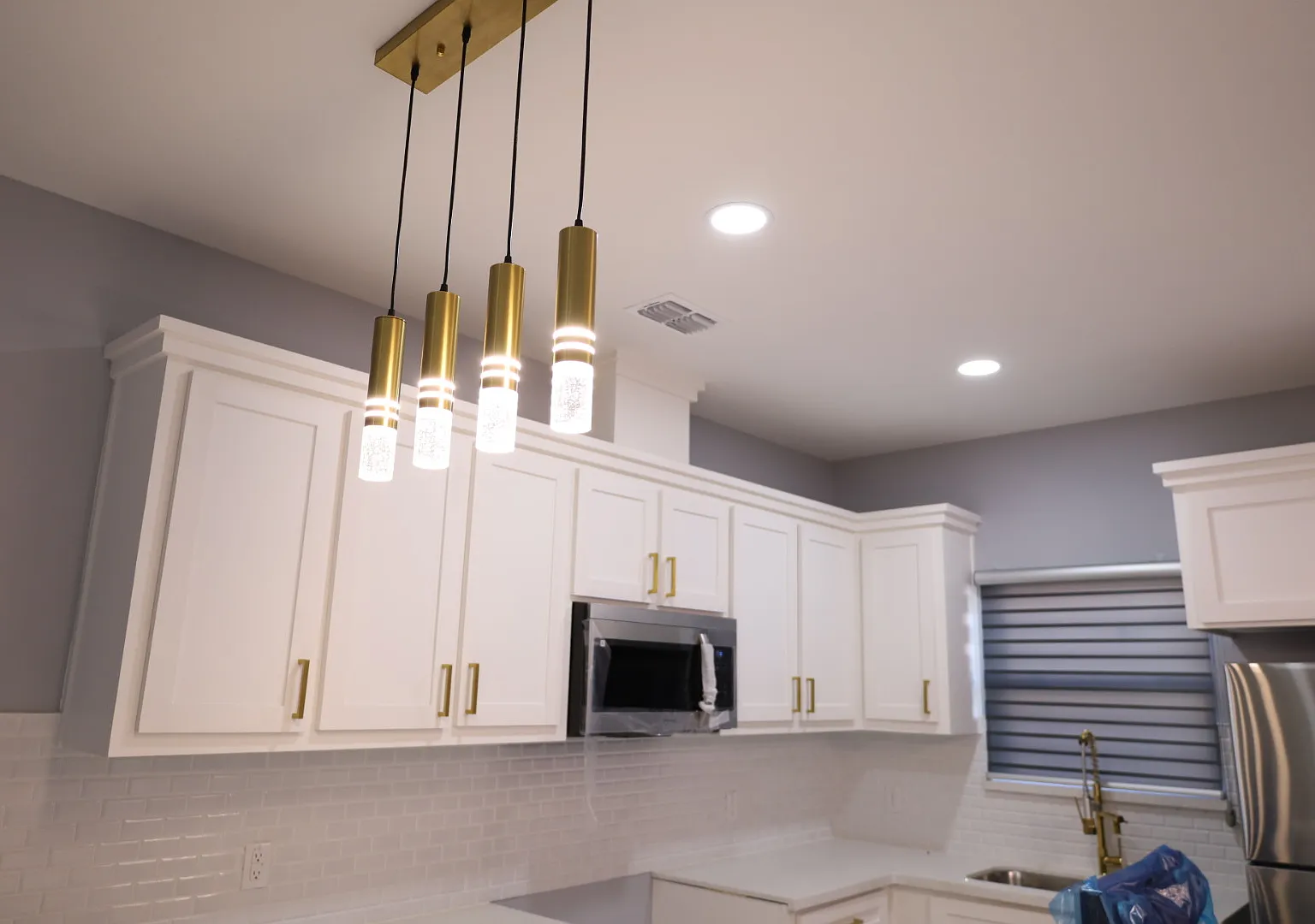 3 bed, 1100 sqft, $1,250 — Photo 4