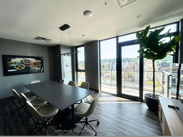 75 James St S #1303 — Photo 17