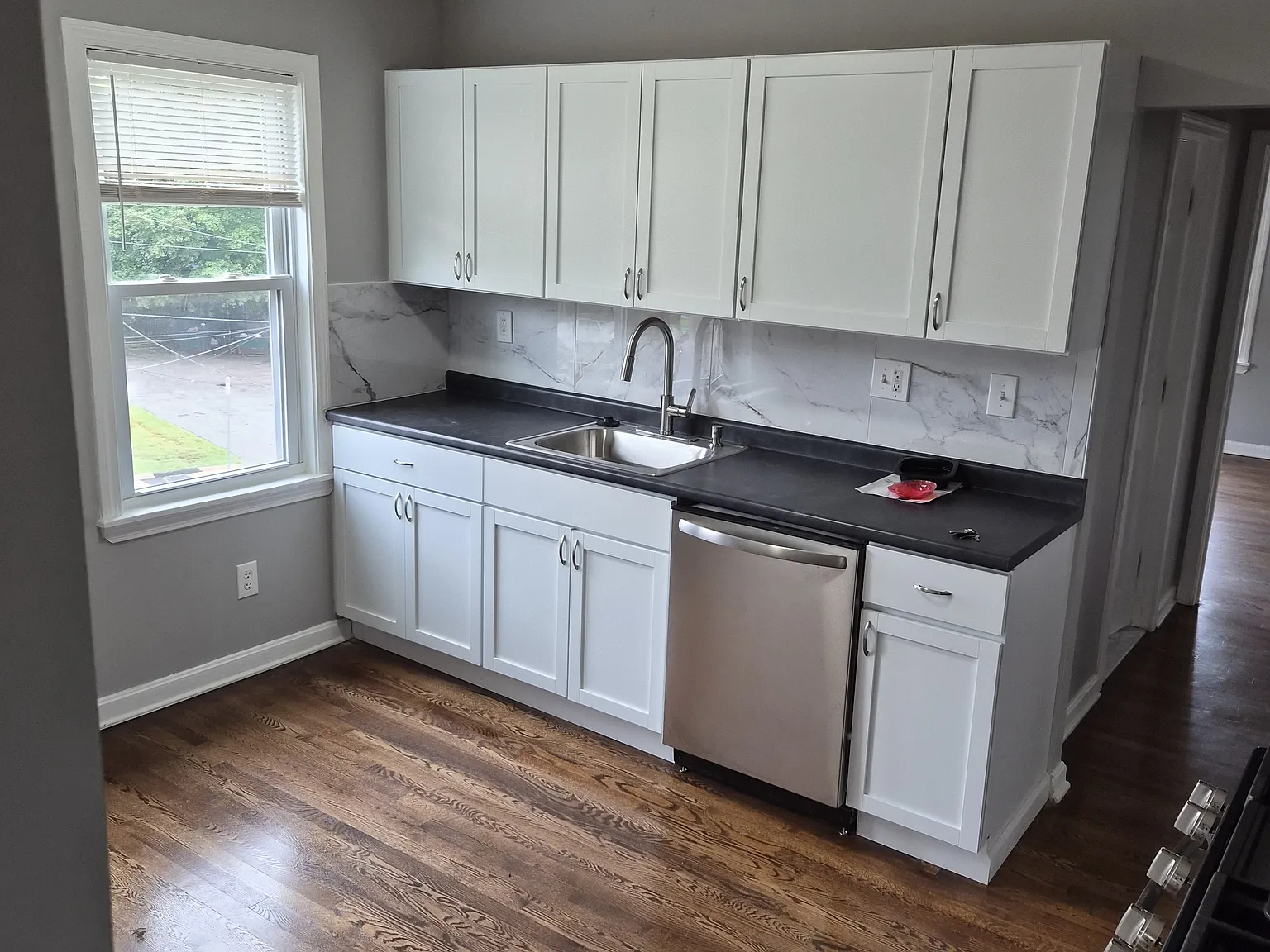 2 bed, $2,650 — Photo 2