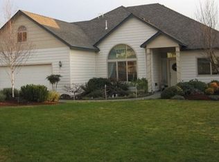 3918 Cherry Ln, Medford, OR