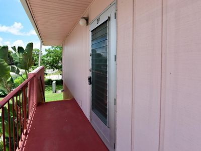 2 Golfs Edge #F, West Palm Beach, FL, 33417