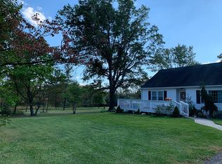 65 Readington Rd, Whitehouse Station, NJ 08889