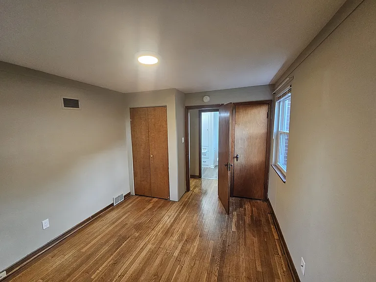 1798 Northwest Blvd #C — Photo 12