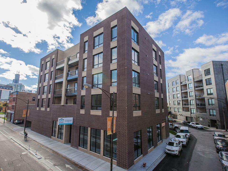 1st image of 680 N Milwaukee Ave #301