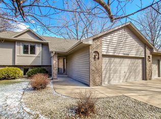 10669 Drake St NW, Coon Rapids, MN 55433