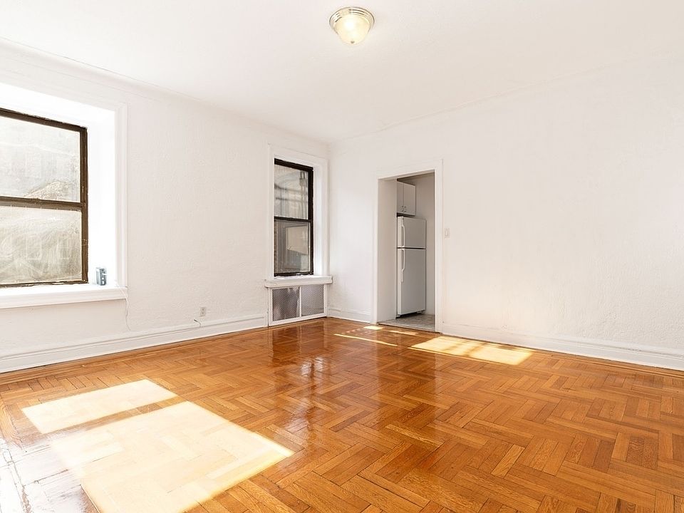 1st image of 141 E 19th St #2/A