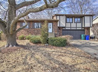 4735 Dogwood Ct, Decatur, IL 62526