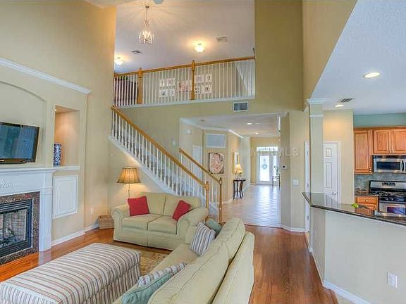 3rd image of 9404 Cavendish Dr