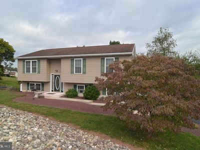 1583 Stag Dr, Auburn, PA, 17922