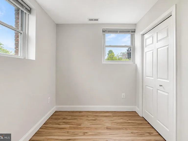 2851 Robinson Pl SE — Photo 20