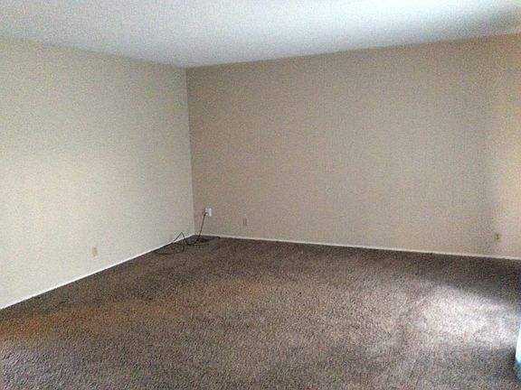3rd image of 2627 Water Tree Way