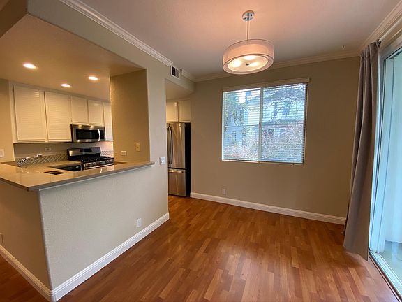 2nd image of 445 Milan Dr Unit 101