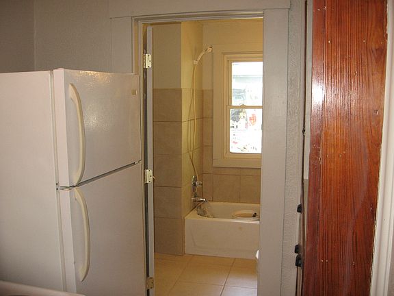 4th image of 156 W Main St #3
