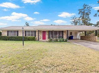 605 W Campbell Rd, Linden, TX 75563