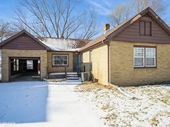 805 N Swords Ave, Peoria, IL 61604