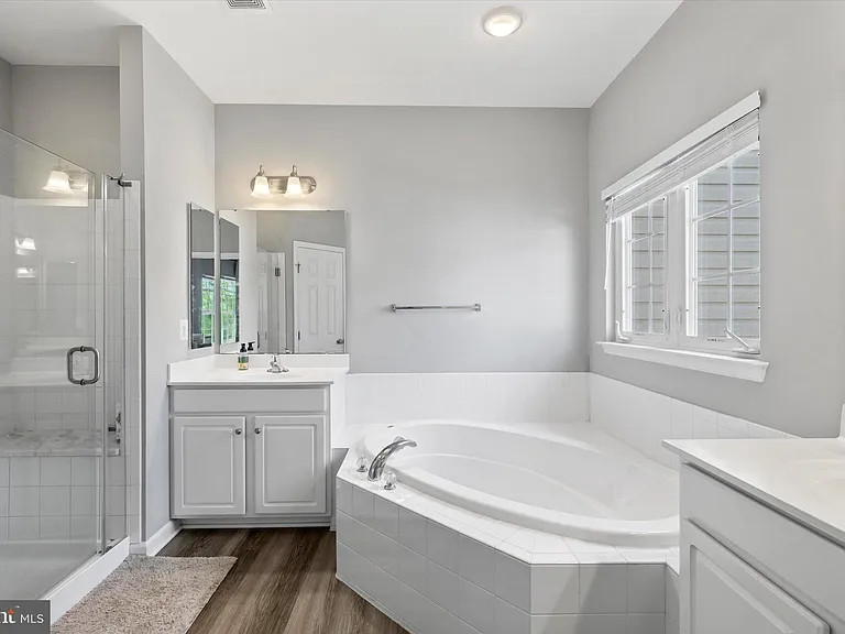 25 Hunting Creek Ln — Photo 14