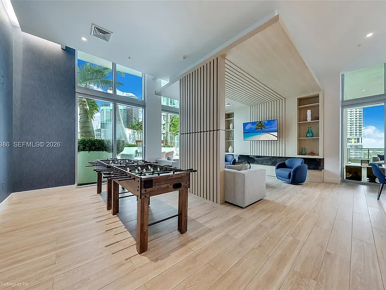 90 SW 3rd St #3109 — Photo 13