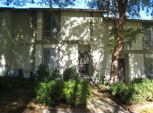 4726 Knickerbocker Ln, Riverside, CA 92501