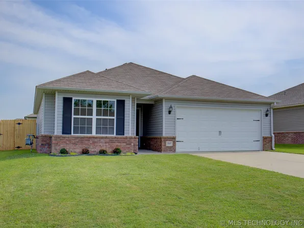 25317 E 93rd Ct S, Broken Arrow, OK 74014