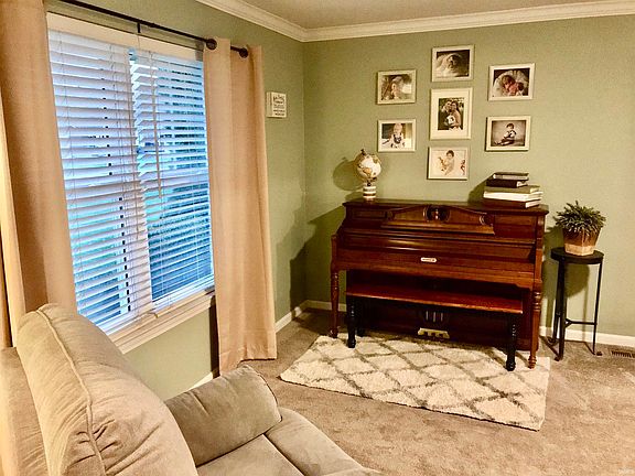 5th image of 1657 Sugar Pine Dr