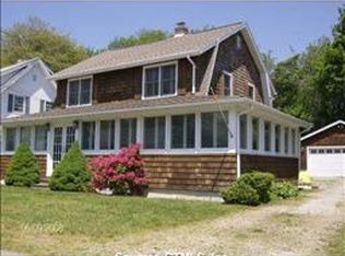 7 Sea Breeze Ave, Niantic, CT 06357