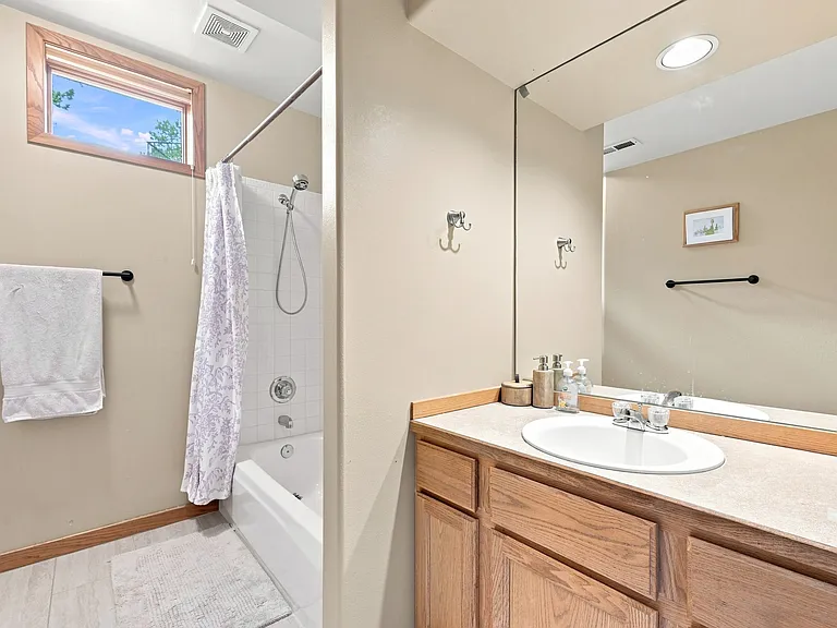 29972 Troutdale Ridge Rd — Photo 20