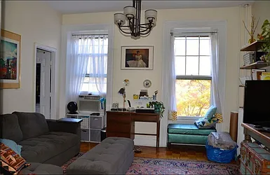 Rented by Jonathan Wachtel, LREB