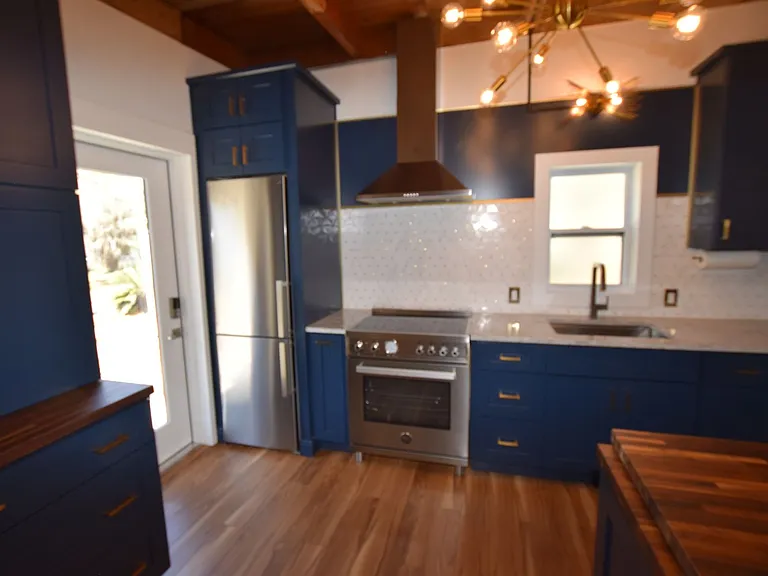 1918 Sunset Ln — Photo 17