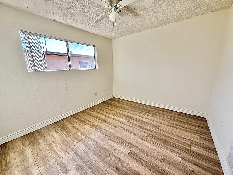 13014 Sherman Way — Photo 12